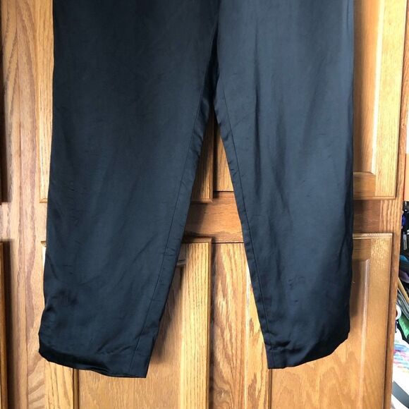 Babaton Atelier Pleated Satin Pull-On Crop Ankle Trousers - 6 - Picture 5 of 13